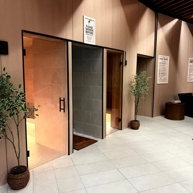 Corridor leading to the sauna and changing suites